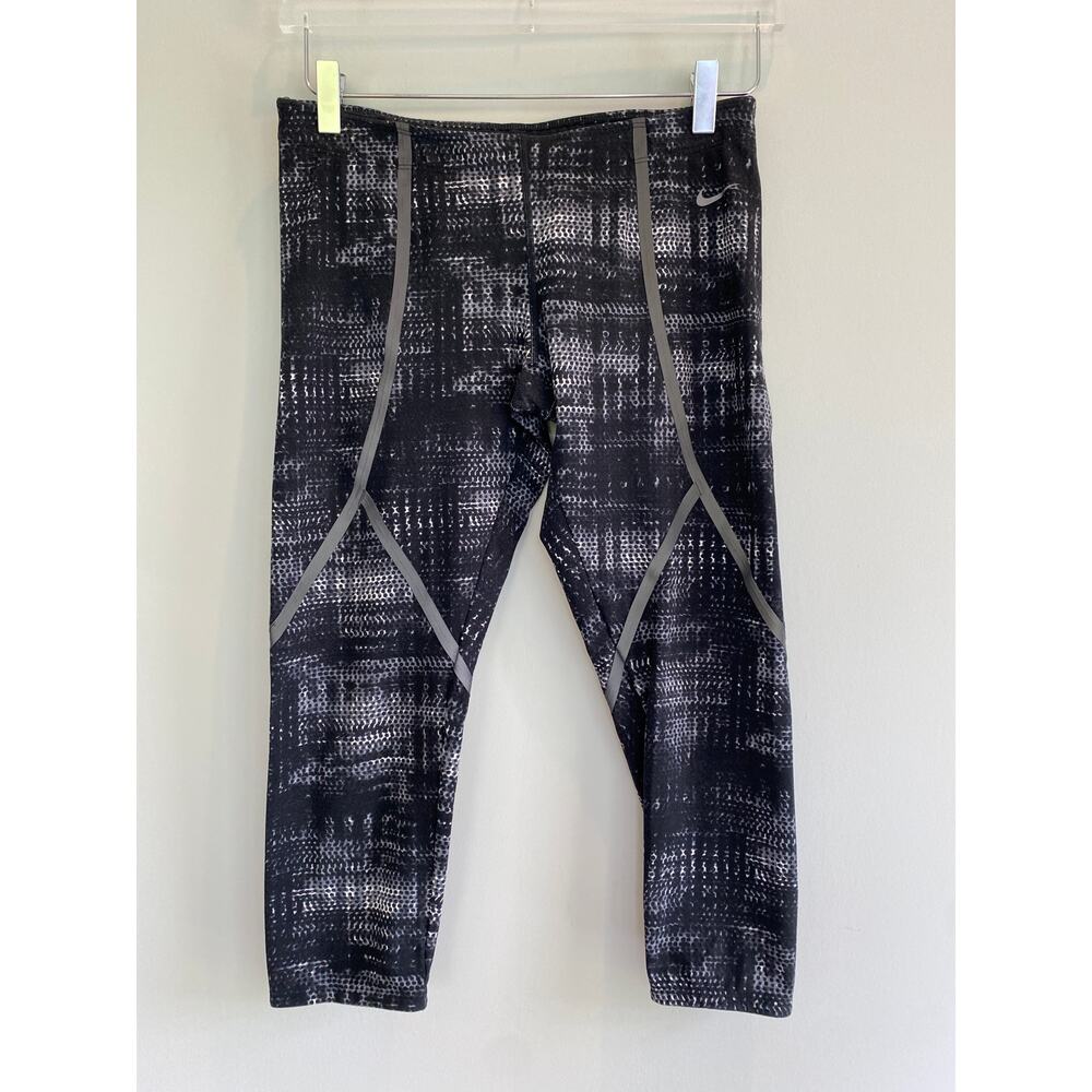 Nike Dri Fit Cropped Leggings Size Medium